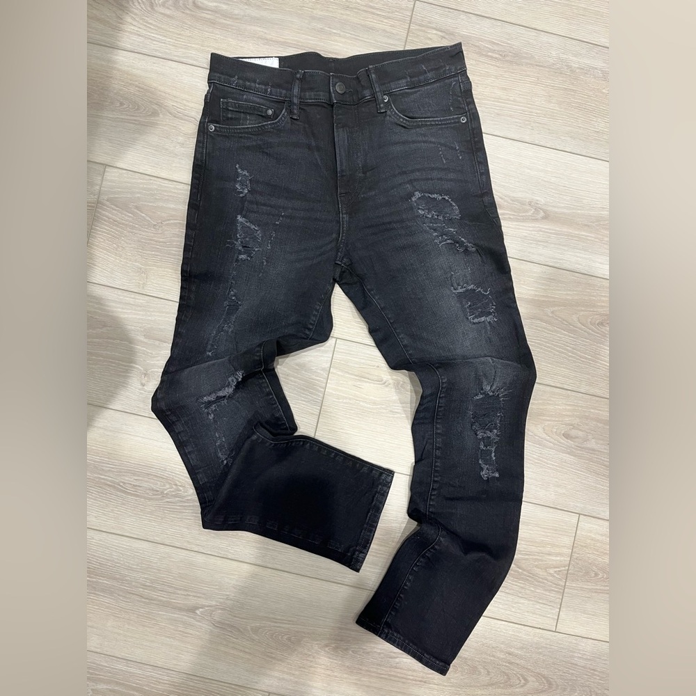 H&M Black Ripped Jeans - Mens Sz 32